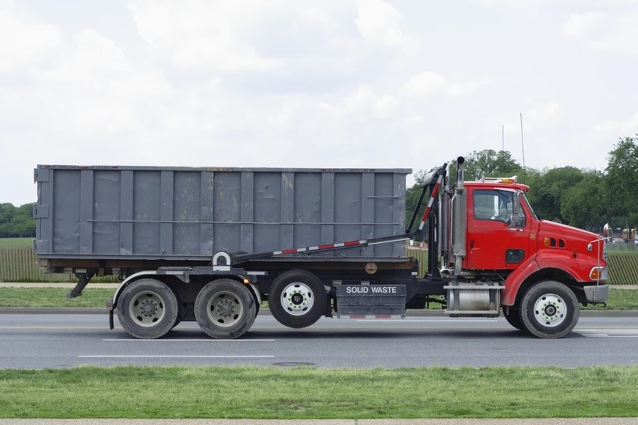 How Hauling Services Help Manage Heavy And Bulk Waste Removal in Portsmouth, VA